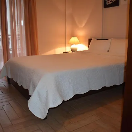 Aparthotel ευήλιον *