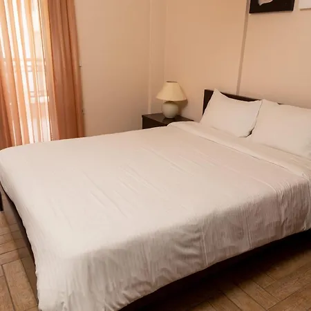 ευήλιον Aparthotel *