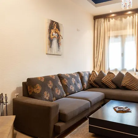 Aparthotel ευήλιον